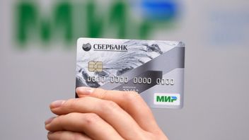 شركة Apple Inc. ، تمنع بطاقات Mir الروسية لاستخدام خدمة Apple Pay