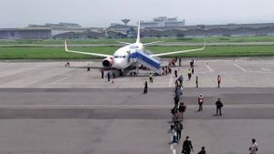 Pengelola Jelaskan Kenapa Pesawat Sering Berputar Dulu sebelum Mendarat di Bandara Husein Sastranegara Bandung