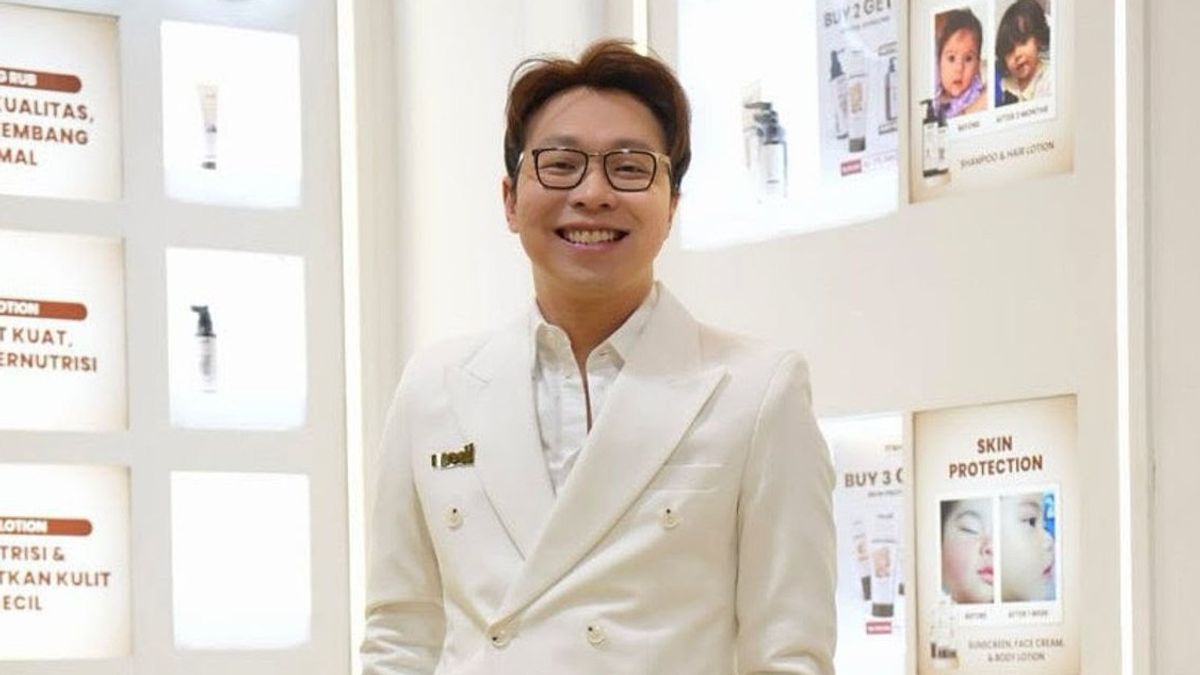 在预审中缺席，理查德·李的律师对胜利充满信心