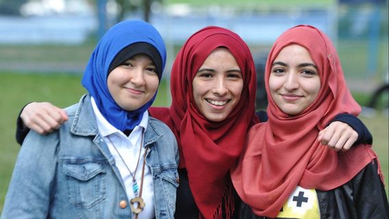 UN Committee Rules Schools In France For Violating Civil Rights Treaty For Banning Hijab