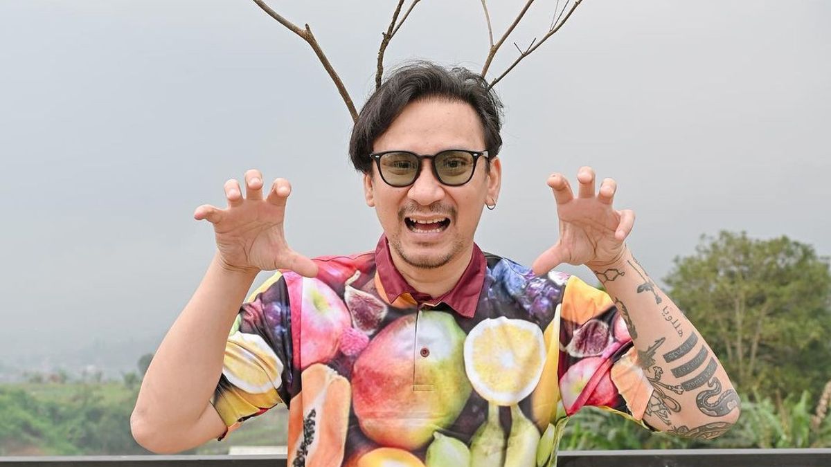 Kemendikbud Bantah Putra Vincent Rompies Expelled From Binus Serpong