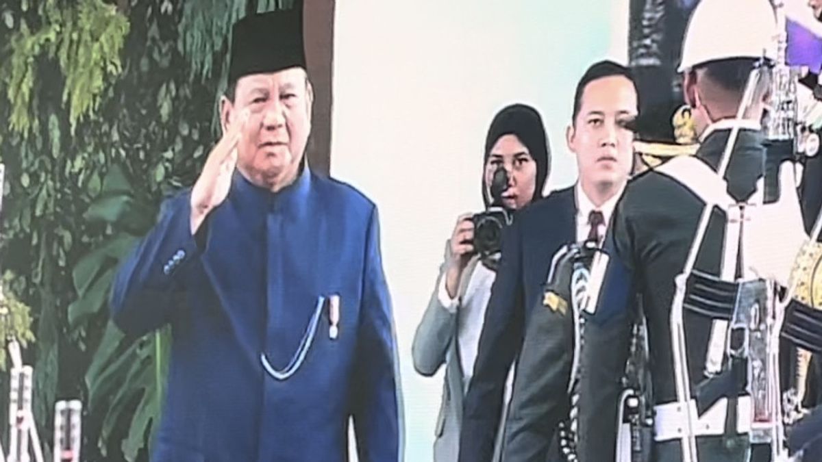 To Be Inaugurated As President And Vice President Of The Republic Of Indonesia, Prabowo-Gibran Compactly Use Betawi Traditional Beskap