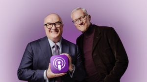 The Rest is History Jadi Acara Podcast Terbaik Tahun Ini Versi Apple