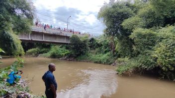 Terseret Arus Sungai Gelis Kudus, Satu Anak Tewas, Satu Lainnya Hilang