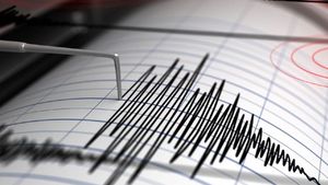 Jumat Pagi Gempa M 5,7 Guncang Waropen Papua Terasa di Nabire dan Enarotali