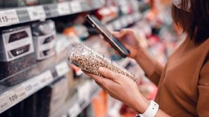 Belanja Lebih Aman, BBPOM Ingatkan Cek KLIK Sebelum Beli Makanan