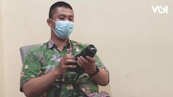 摄影师阿里·维比索诺（Ari Wibisono）在社交媒体上分享病毒性的哥德山（Geed Pangrango）Motret技巧