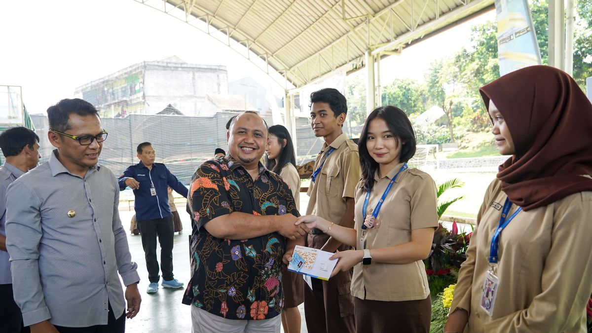 Avant l’élection du maire de Bogor, la DPRD demande d’enregistrer le KTP des électeurs novices atteignant 100 pour cent