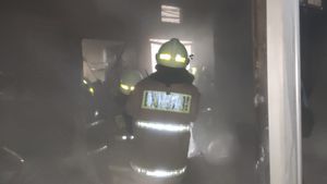 Kebakaran di Rusun Penggilingan Cakung Berhasil Padam, Penyebab karena Korsleting Listrik Kipas Angin