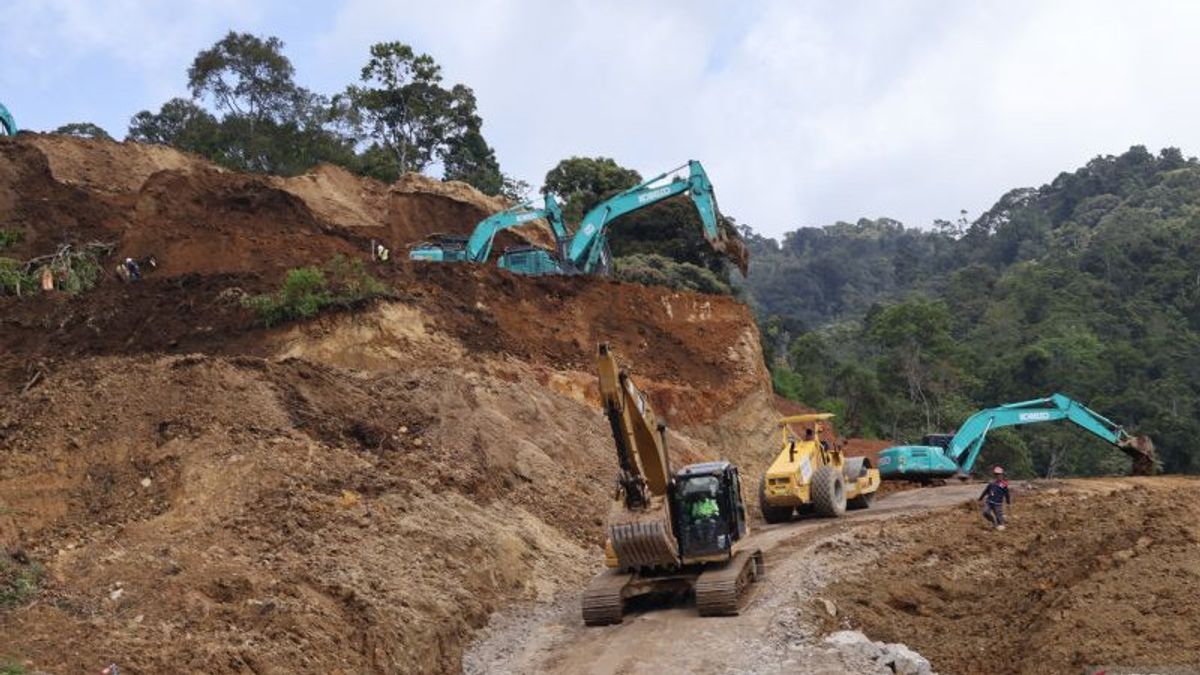 HKI souligne que la route de Malalak à Agam Sumbar n'a pas encore été ouverte au public après la catastrophe