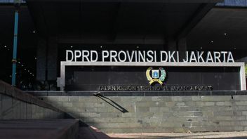 PKL Pasar Induk Kramat Jati Dipalak Ormas, DPRD DKI: Jangan Dibiarkan!