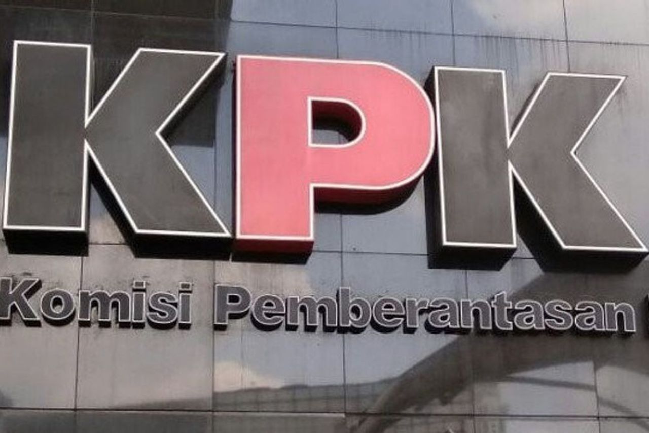 وفقا لبونغلي روتان ، سيقوم KPK بفحص نائب رئيس مجلس النواب السابق عزيز صيام الدين اليوم