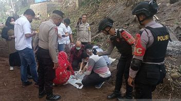バンジャラン・バンユマス川の発見は赤ん坊の骨であることが確認され、警察は埋葬者を探している