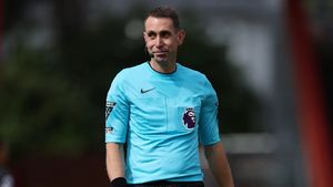 Wasit Liga Inggris David Coote Resmi Dipecat, Berkasus dengan Jurgen Kloop dan Liverpool