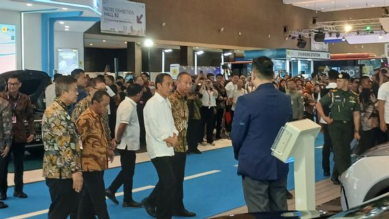 Jokowi visite le PEVS 2024 vendredi après-midi