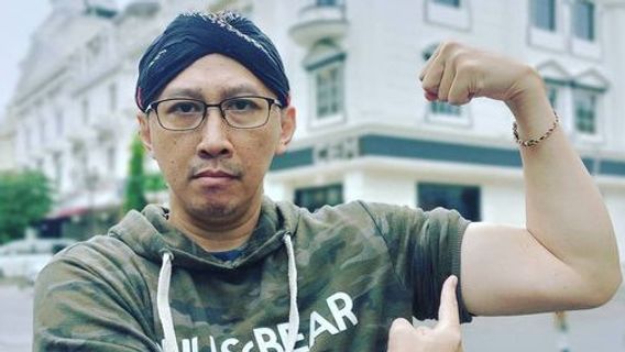 Cuitan Abu Janda 'Islam Arogan' Dikritik Yenny Wahid, Tidak Mencerminkan Nilai dan Visi NU 