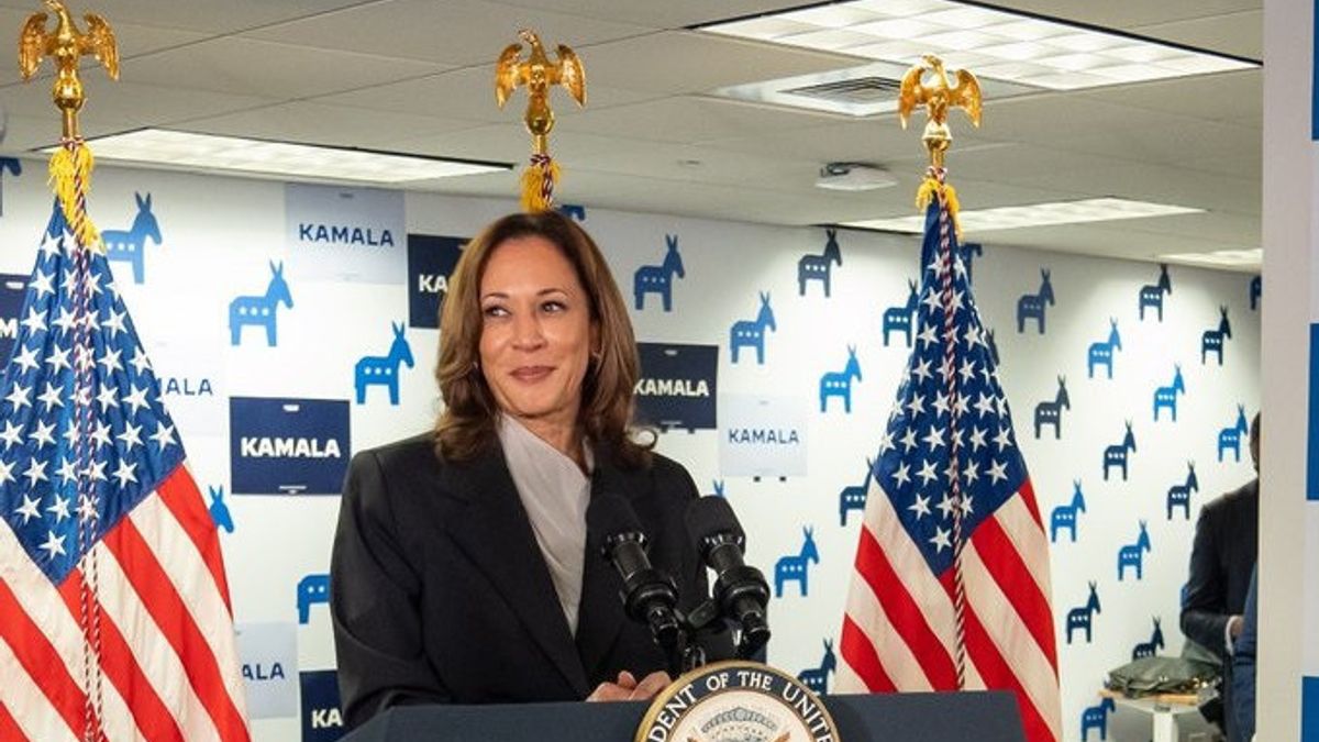 Received A Lively Welcome, "We Are Not Going Back" Discussed At Kamala Harris's First Campaign