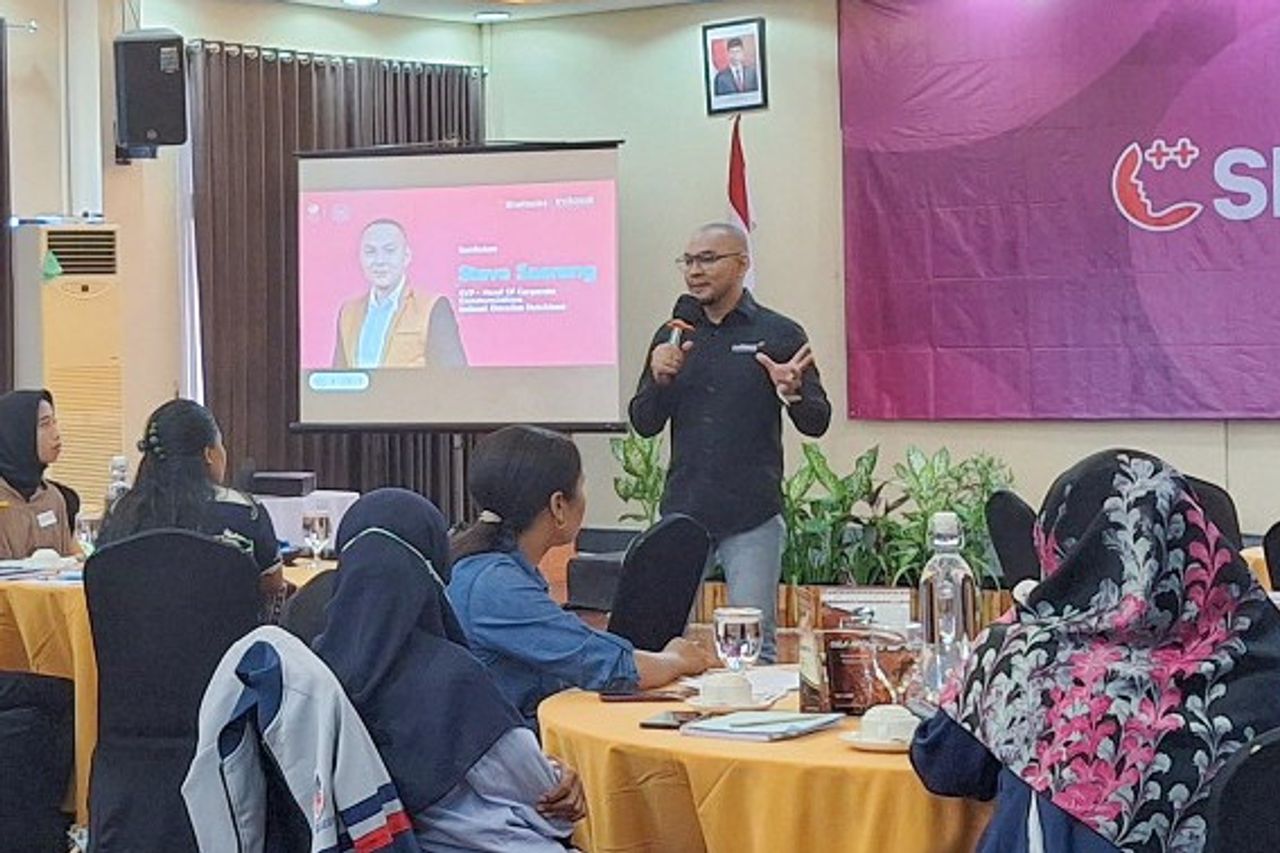 Encouraging MSME Digital Talents in Labuan Bajo, Indosat Presents the 2023 SheHacks Program