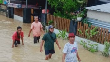 شبكة الكهرباء في غرب سومباوا لا تزال مقطوعة بسبب الفيضانات