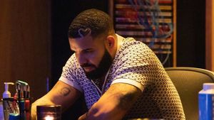 Tunda Album Penuh, Drake Pilih Rilis EP <i>Scary Hours 2</i>