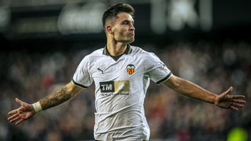 Valencia Stops Athletic Bilbao's Unbeaten Record