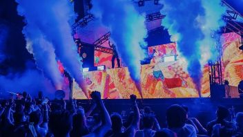バリ島のDWP25はラインアップの第1段階を発表し、エイダ・カルビン・ハリスはスクリレックスに