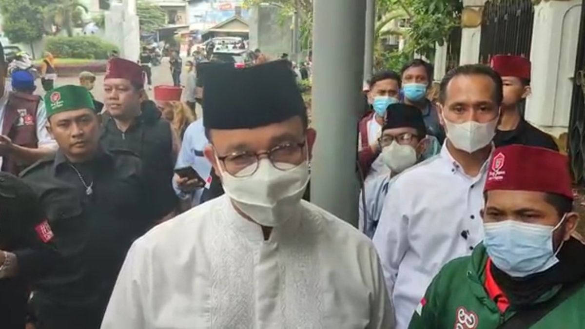 Also Accompanying The Late Fahmi Idris To His Final Resting Place, Anies Baswedan: He Is A Responsive Person
