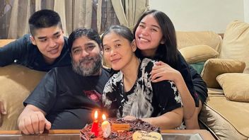 Ayah Sebut Lula Lahfah Selalu Sibuk Kerja demi Keluarga