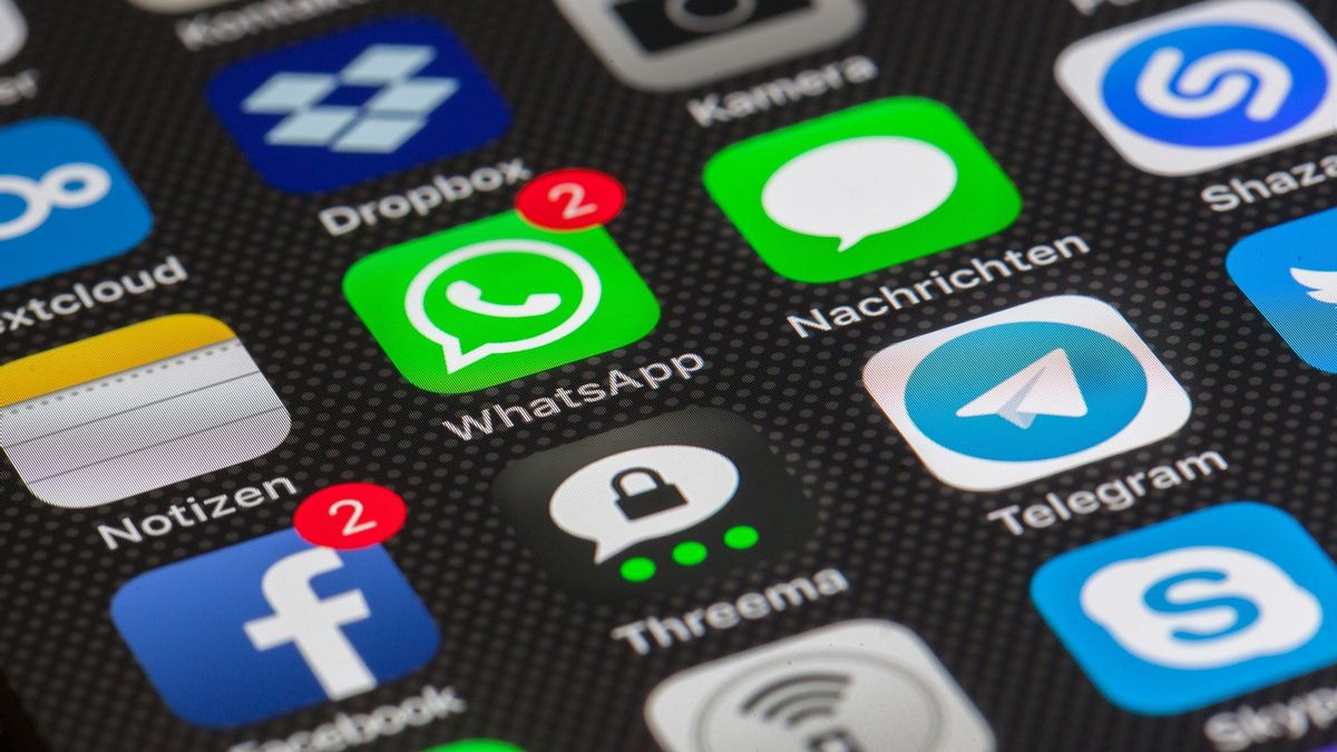 Panduan Agar WhatsApp Tak Diretas Seperti Ravio Patra