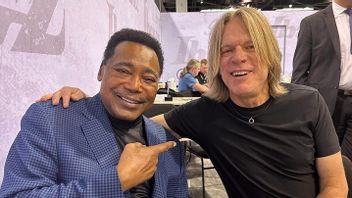 Baca Autobiografi George Benson, Andy Timmons: Banyak Cerita Menakjubkan