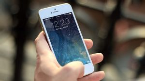 Canalys Ungkap Pasar Ponsel Pintar Global Turun 17 Persen di Q4 2022, Tapi Apple Masih Memimpin!
