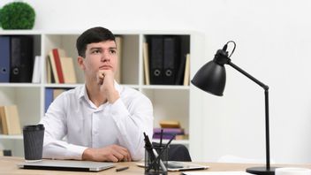 9 Habits That Cause Lower Intelligence, Trivial But Important To Watch Out For