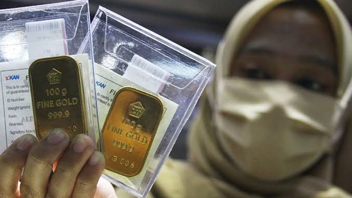 Naik Rp2.000 Jelang Akhir Pekan, Harga Emas Antam Dibanderol Rp1.068.000 per Gram