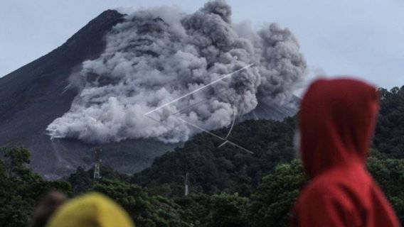 BPPTKG: Ce Matin Mont Merapi 6 Fois émis Automne Lave Incandescente 