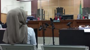 Rihani, Terdakwa Penipuan Reseller iPhone Mengaku Diajak Rihana, Kembarannya