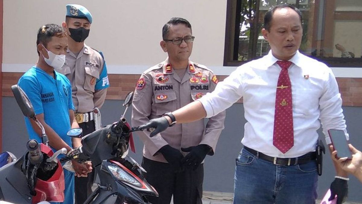 الشرطة تعتقل لص دراجة نارية ادعى أنه إنتل سومطرة