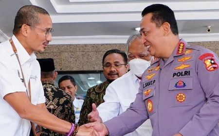 Sandiaga Uno Sebut Rambut Putihnya Pas dengan Kriteria Jokowi, Hanya Kurang Keriputnya Saja