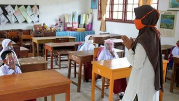 Pemprov Jatim Tetap Jalankan Rencana Sekolah Tatap Muka, Status Zona Jadi Acuan