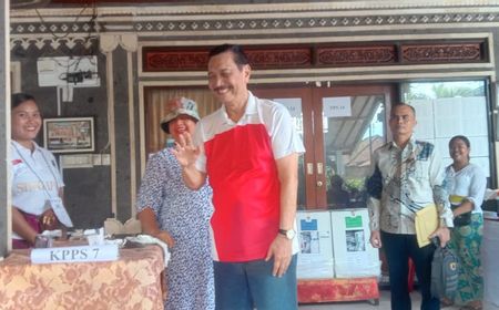 Nyoblos di Bali, Luhut: Kalau Lihat Survei-survei Satu Putaran, Siapa Presiden Terpilih Kita Guyub Lagi