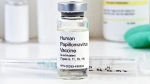 Menkes Sebut Vaksinasi Kanker Serviks Wajib dan Gratis