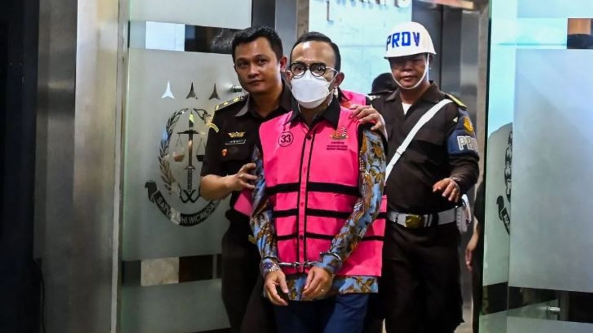 Berlomba Sengsarakan Rakyat di Liga Korupsi Indonesia