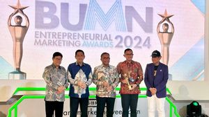 凭借转型,喀拉喀托钢铁Borong 3 BUMN企业家营销奖2024年