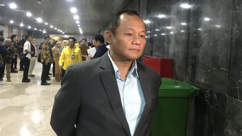 DPRのゴルカル派閥のメンバーへのバリルの指示:社会の状況にもっと敏感でなければならない