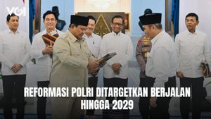 Presiden Prabowo Terima Hasil Kerja Tim Komisi Percepatan Reformasi Polri