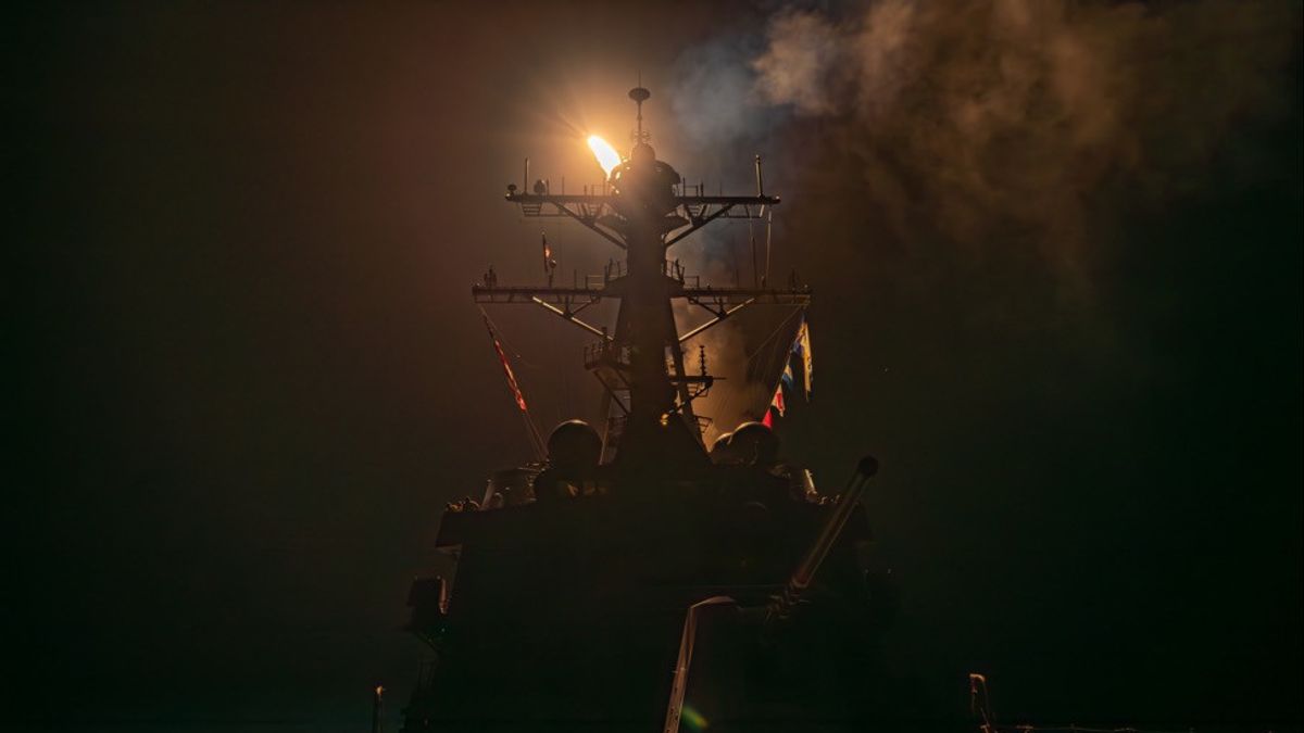 胡塞武装团体威胁要加强攻势,并在红海使用潜艇武器