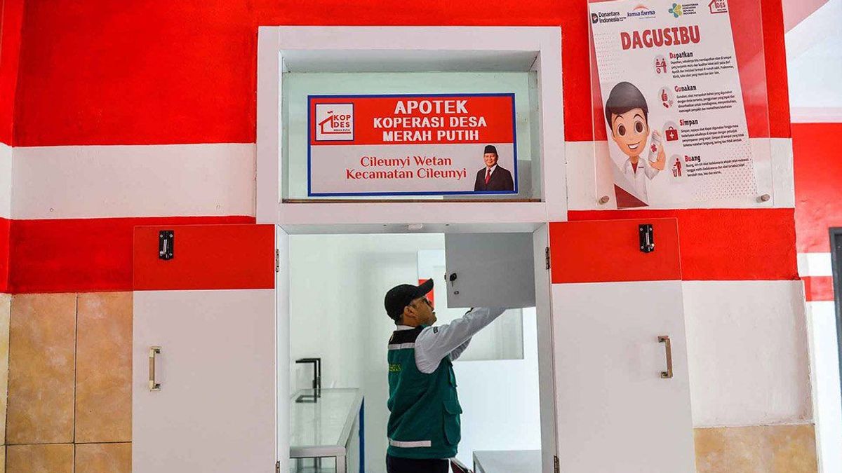 Boosting the Economy, the Government Strengthens the Role of the Red and White Village Cooperative