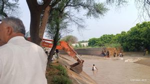 Kanal Jebol, Delhi Terendam Banjir