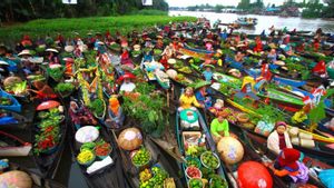 Harga Sembako Hari Ini: Beras Premium Turun Jadi Rp15.918/Kg, Cabai Rp47.257/Kg