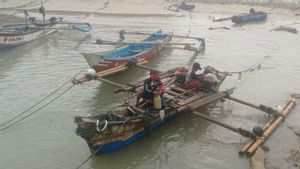 Gelombang di Samudera Hindia Sedang Tidak Bersahabat, Nelayan Lebak Pilih 'Mengganggur' Dulu