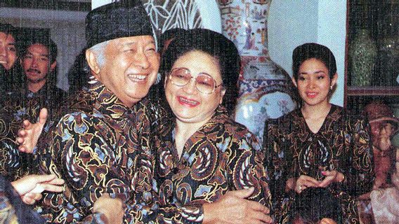 Pahit Manis Kisah Cinta Pak Harto dan Bu Tien